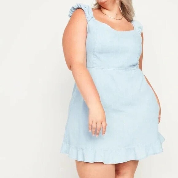 Old Navy Women's‎ Plus 4X Fit & Flare Puff-Sleeve Smocked Jean Mini Dress - Picture 1 of 8